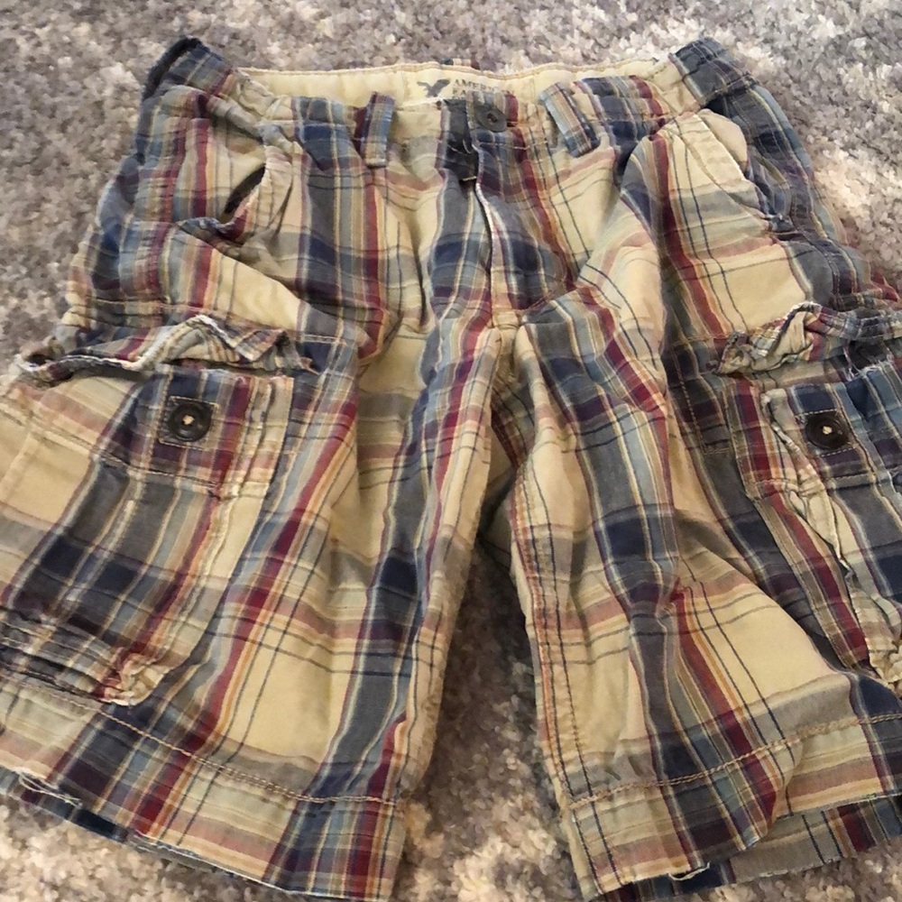 American Eagle men’s shorts
